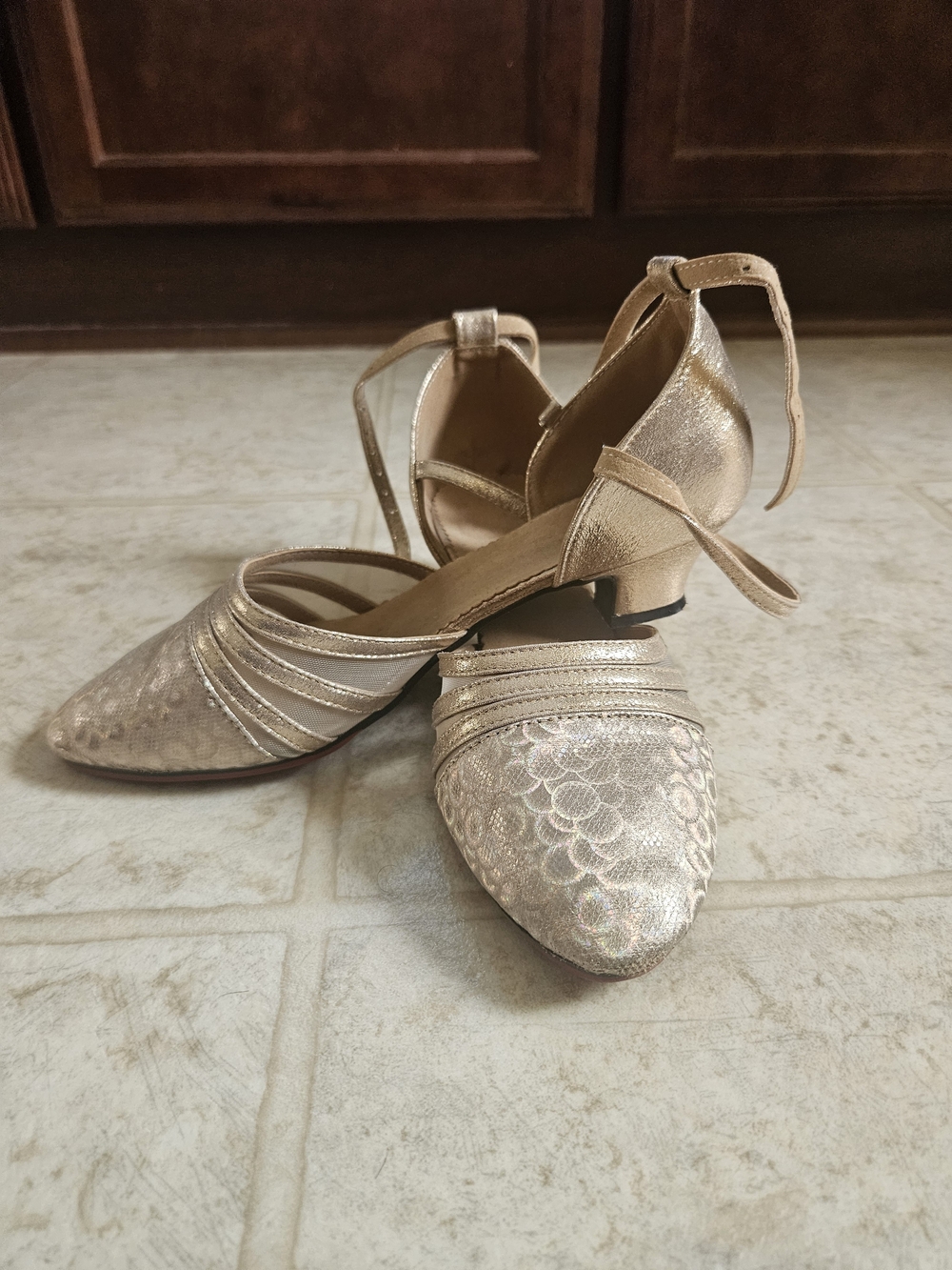 Women's Metallic Champagne Pointed-Toe Ankle-Strap Heels